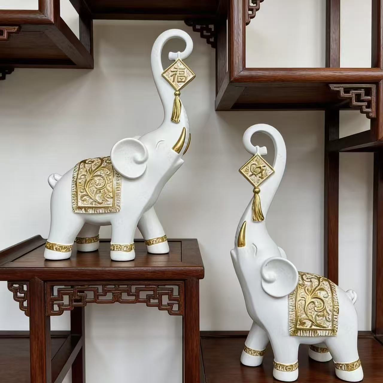 Art Craft Elephant - รูปปั้นช้างมงคลสไตล์จีน 1 คู่ ของตกแต่งบ้าน รูปปั้นช้างเรซิ่น งานฝีมือศิลปะ